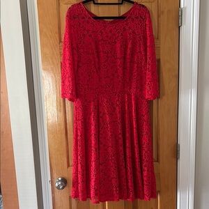Red Midi Dress with Bishop Sleeves and Crew Neck